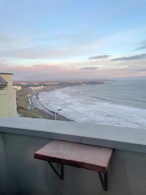 Spectacular 2 Bedroom Balcony Sea View Flat 斯卡伯勒 0*,  英国